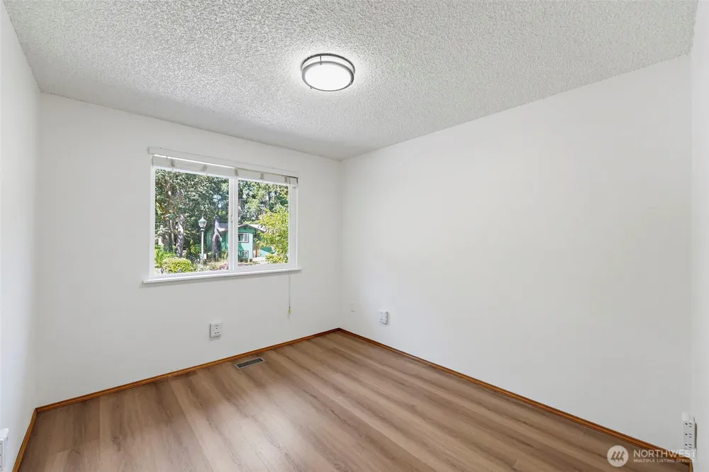 524 Choker Ct SE Lacey, WA 98503
