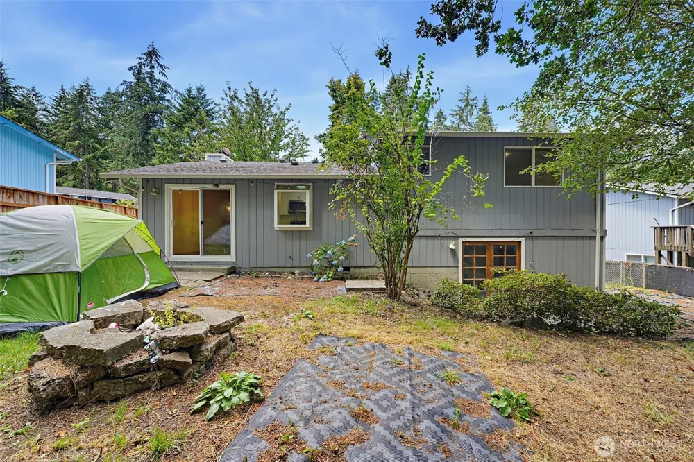 524 Choker Ct SE Lacey, WA 98503