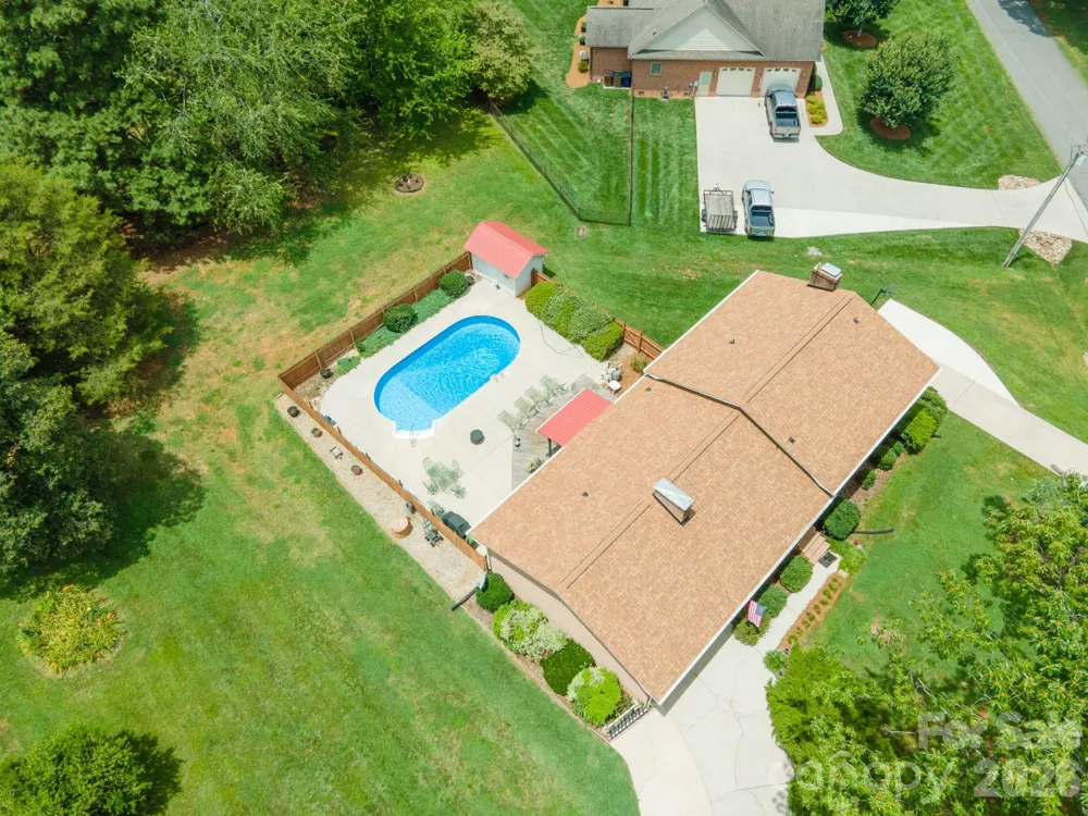201 Wellington Drive Lincolnton, NC 28092