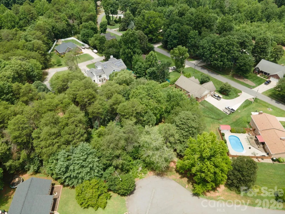 201 Wellington Drive Lincolnton, NC 28092