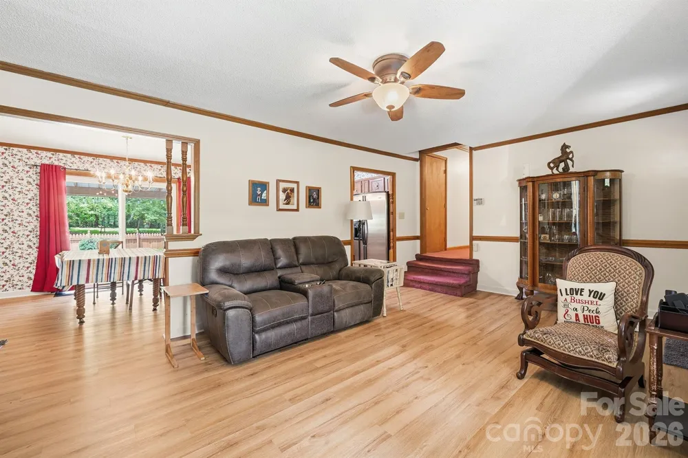 201 Wellington Drive Lincolnton, NC 28092