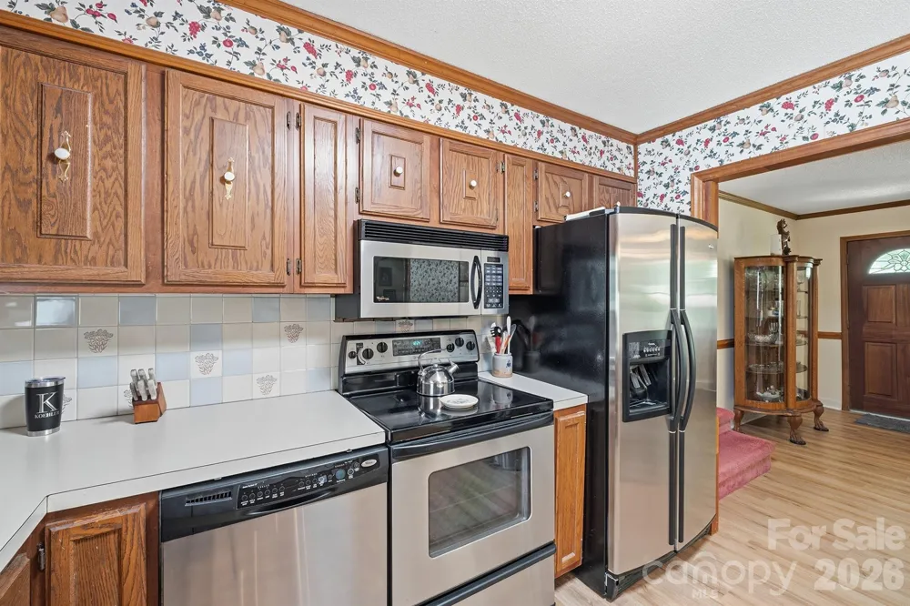 201 Wellington Drive Lincolnton, NC 28092