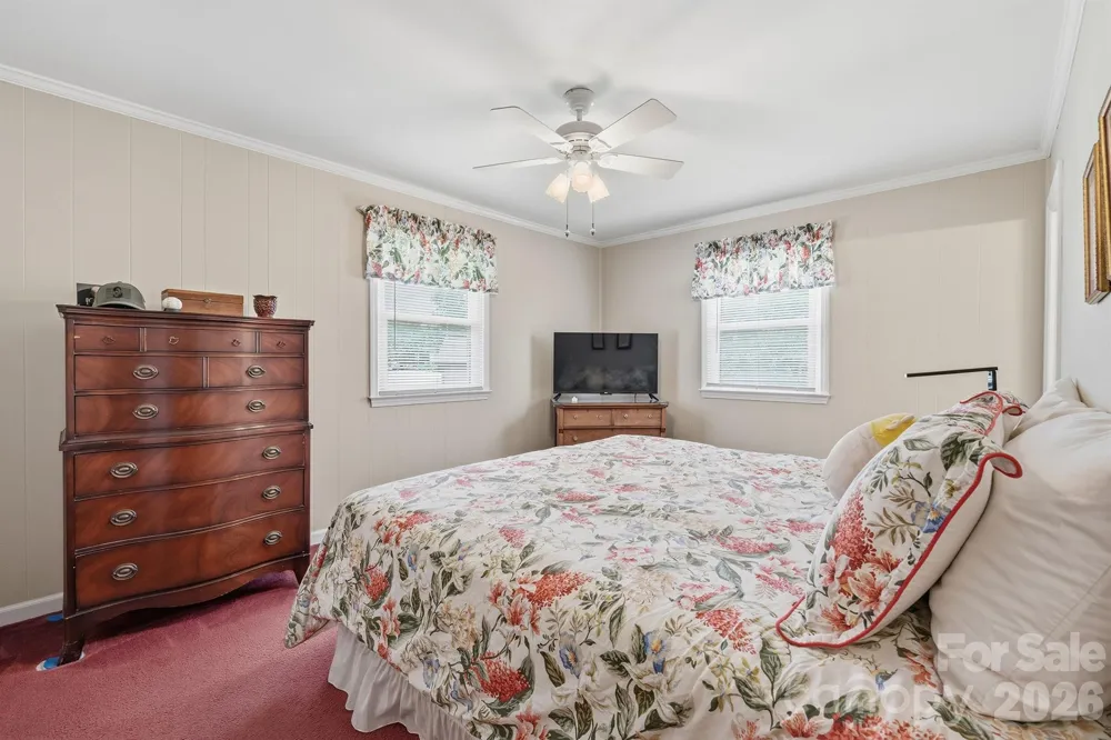 201 Wellington Drive Lincolnton, NC 28092