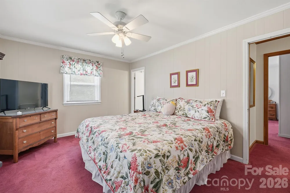 201 Wellington Drive Lincolnton, NC 28092