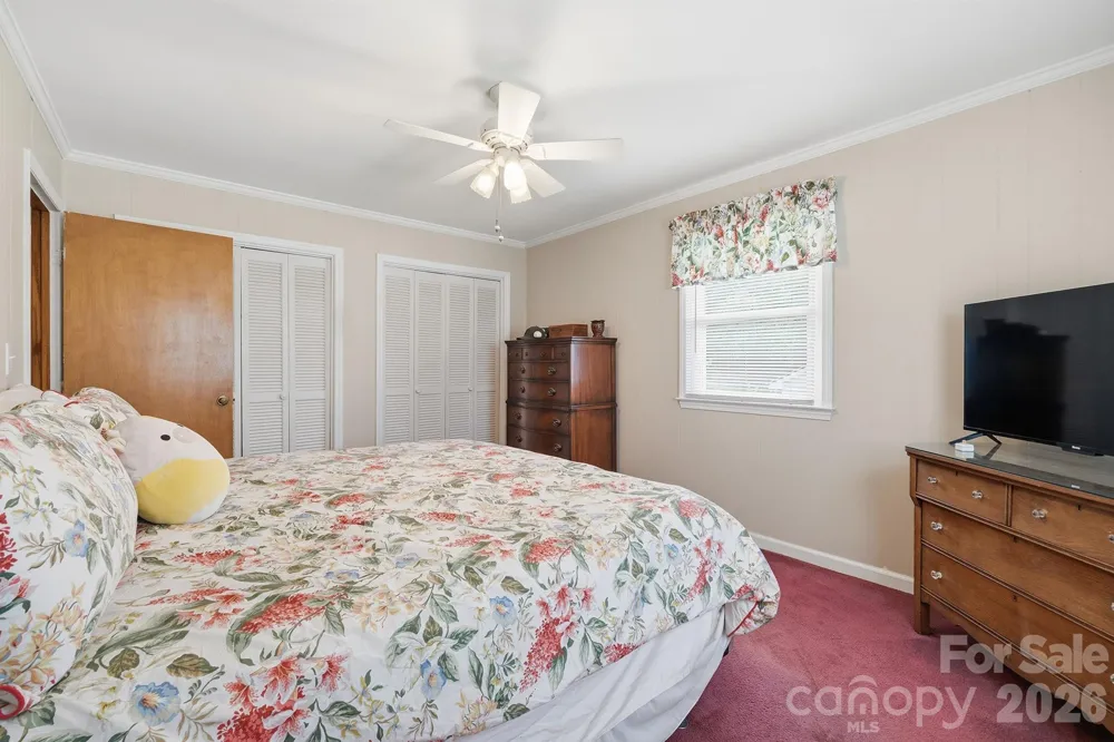 201 Wellington Drive Lincolnton, NC 28092