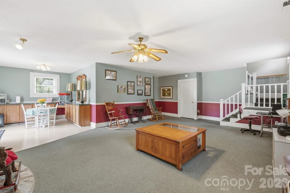 201 Wellington Drive Lincolnton, NC 28092