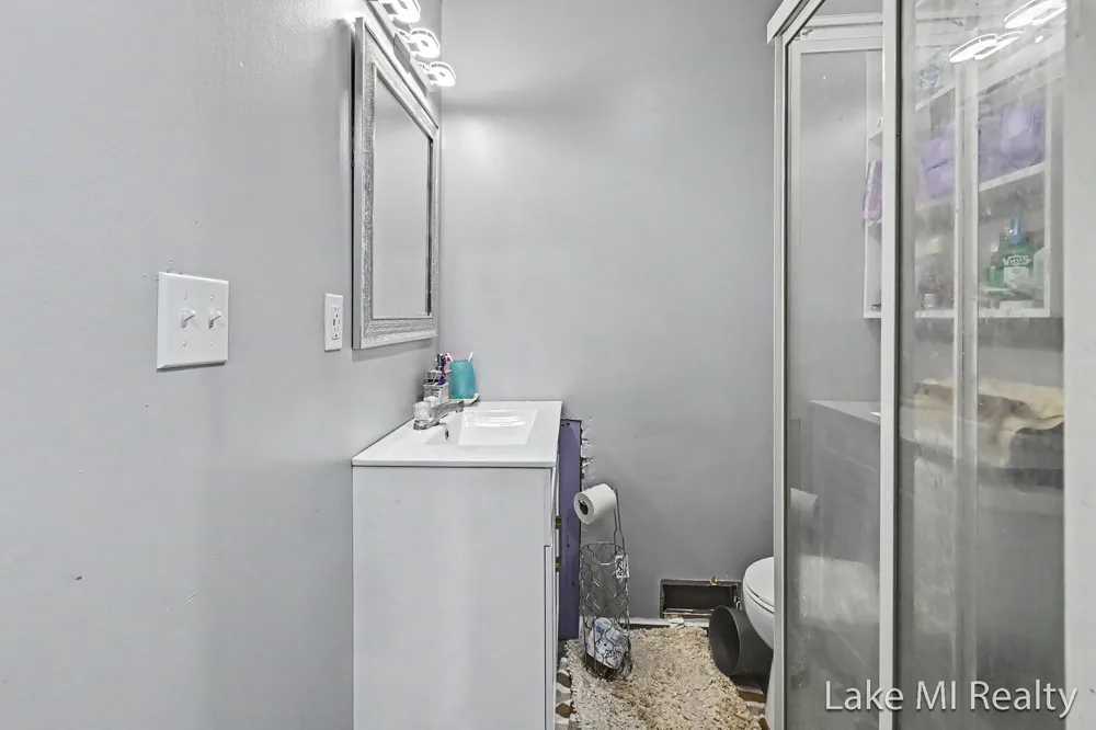 2119 Desoto Drive Lansing, MI 48911