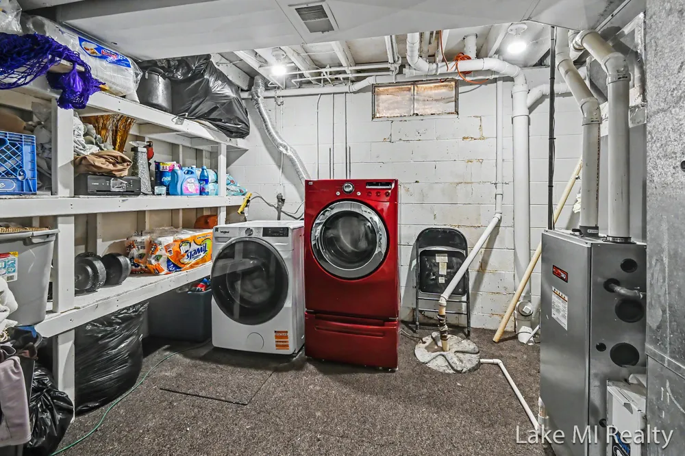 2119 Desoto Drive Lansing, MI 48911