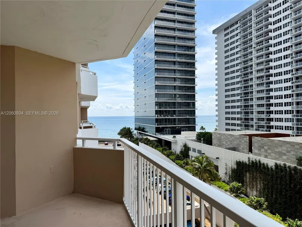 1980 S Ocean Dr #6N Hallandale Beach, FL 33009