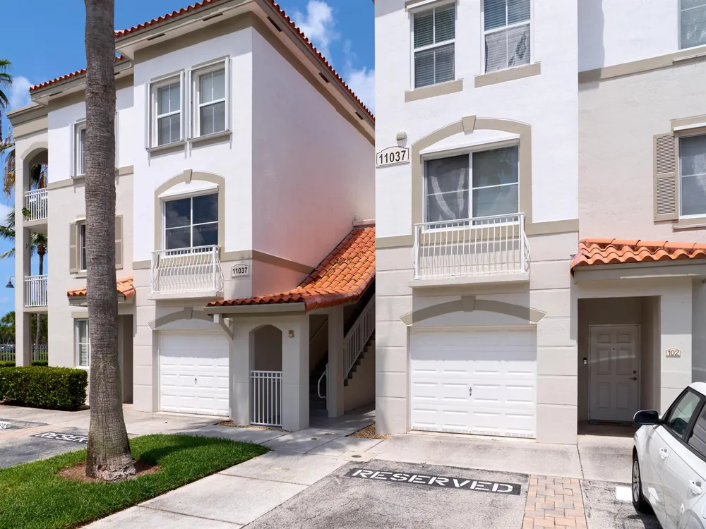 11037 Legacy Boulevard #201 Palm Beach Gardens, FL 33410