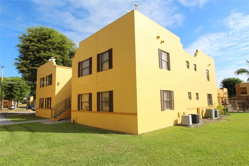 650 NW 114th Ave #101 Sweetwater, FL 33172