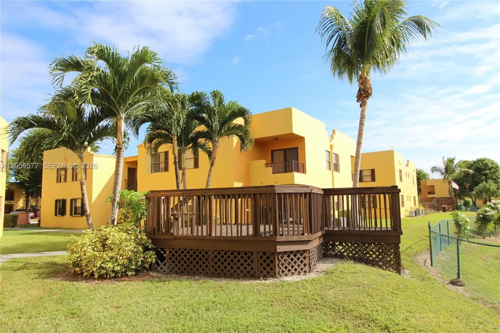 650 NW 114th Ave #101 Sweetwater, FL 33172