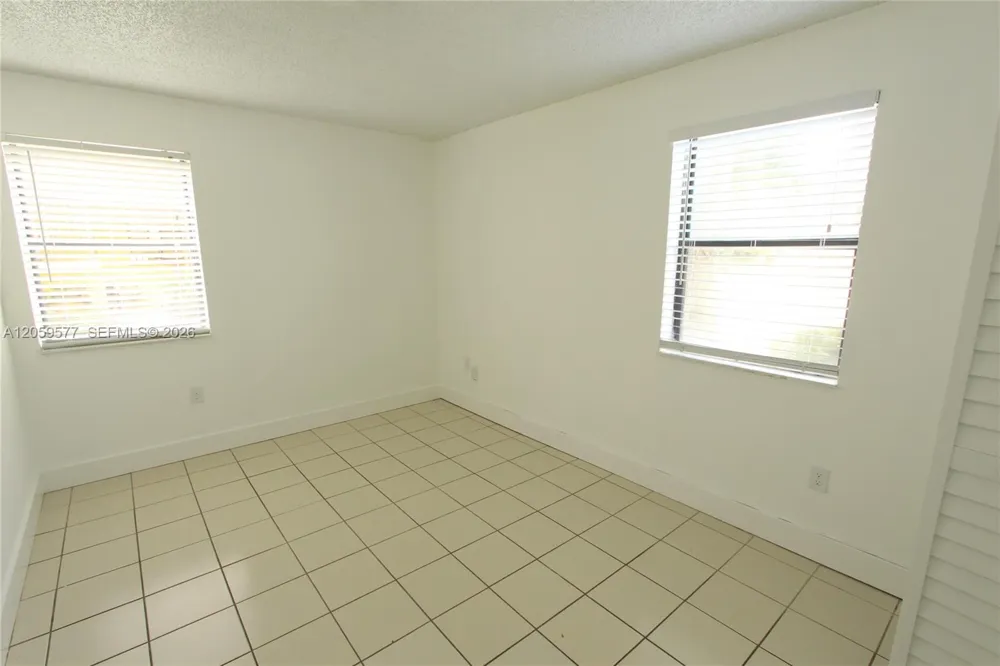 650 NW 114th Ave #101 Sweetwater, FL 33172