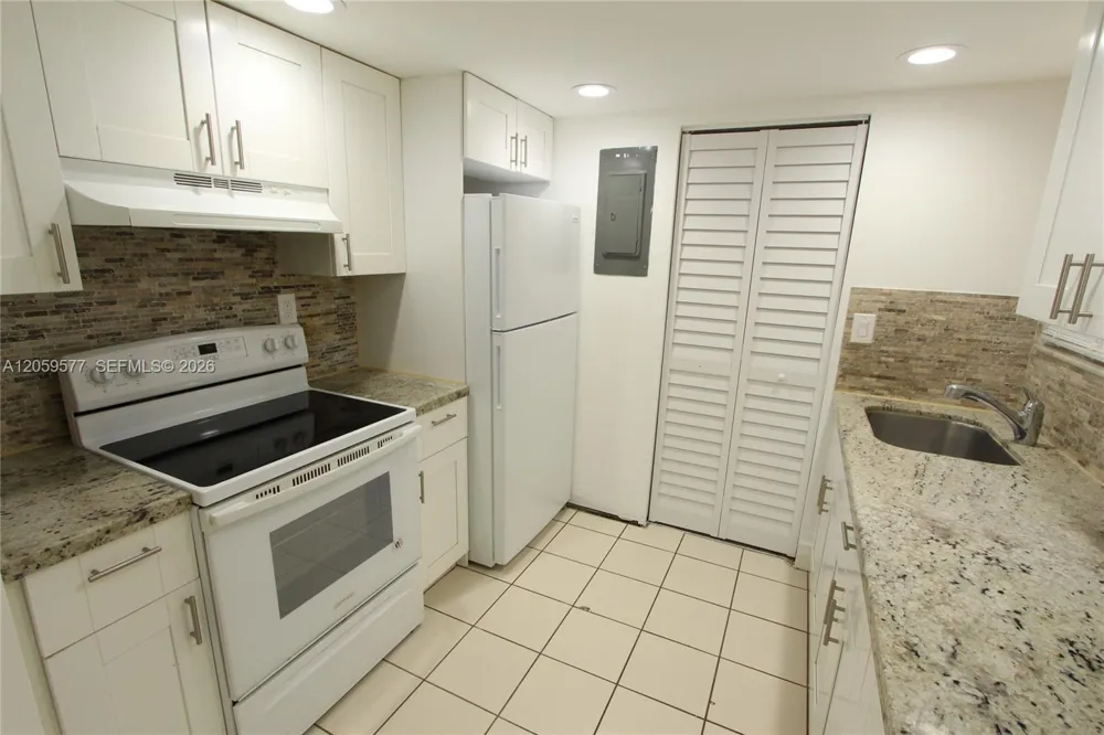 650 NW 114th Ave #101 Sweetwater, FL 33172