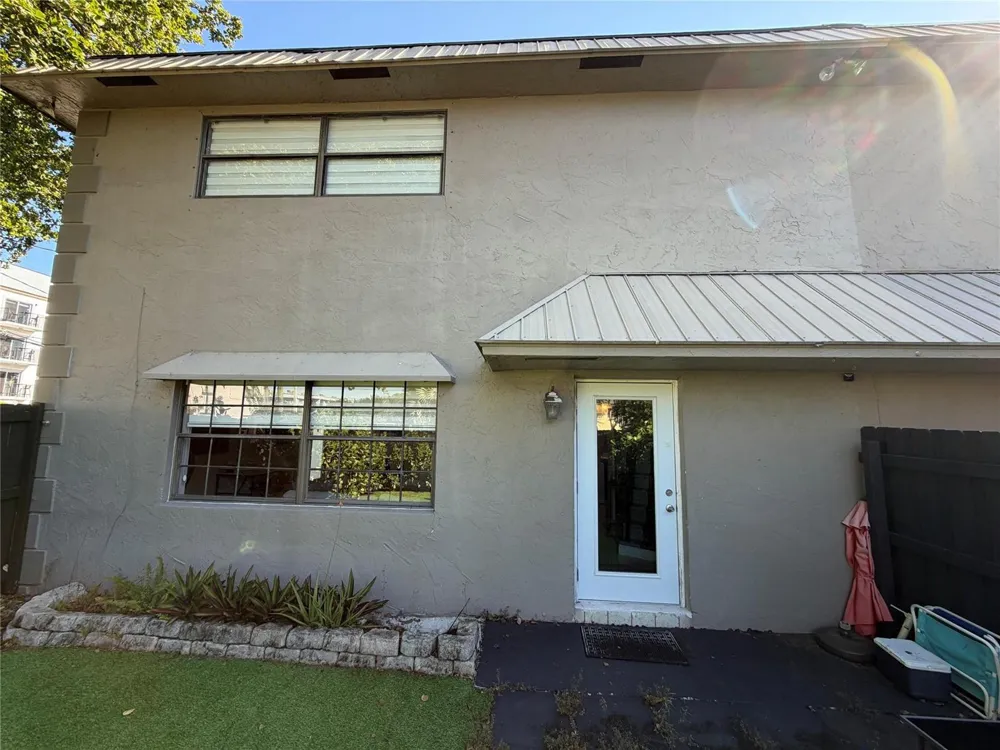 608 NE 29th Drive #1 Wilton Manors, FL 33334