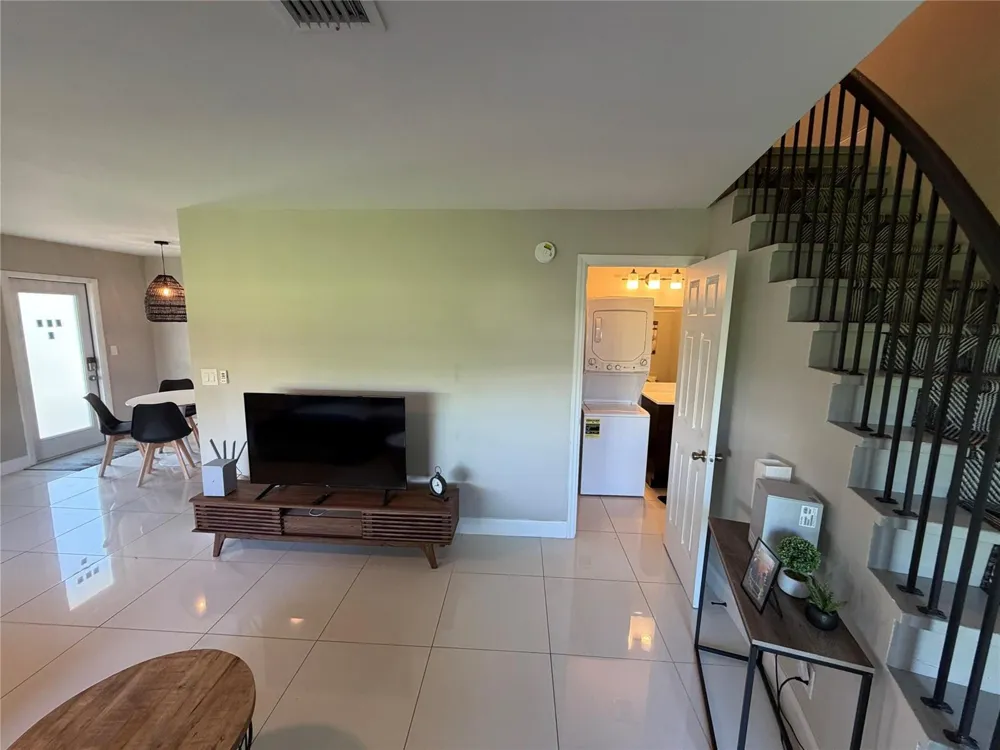 608 NE 29th Drive #1 Wilton Manors, FL 33334