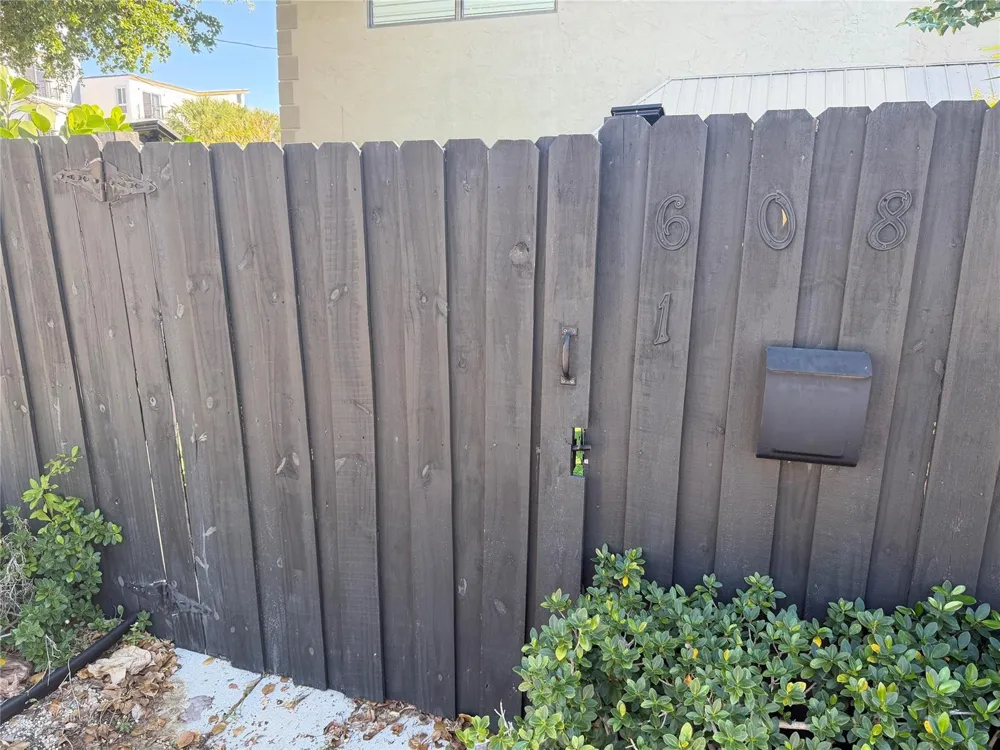 608 NE 29th Drive #1 Wilton Manors, FL 33334