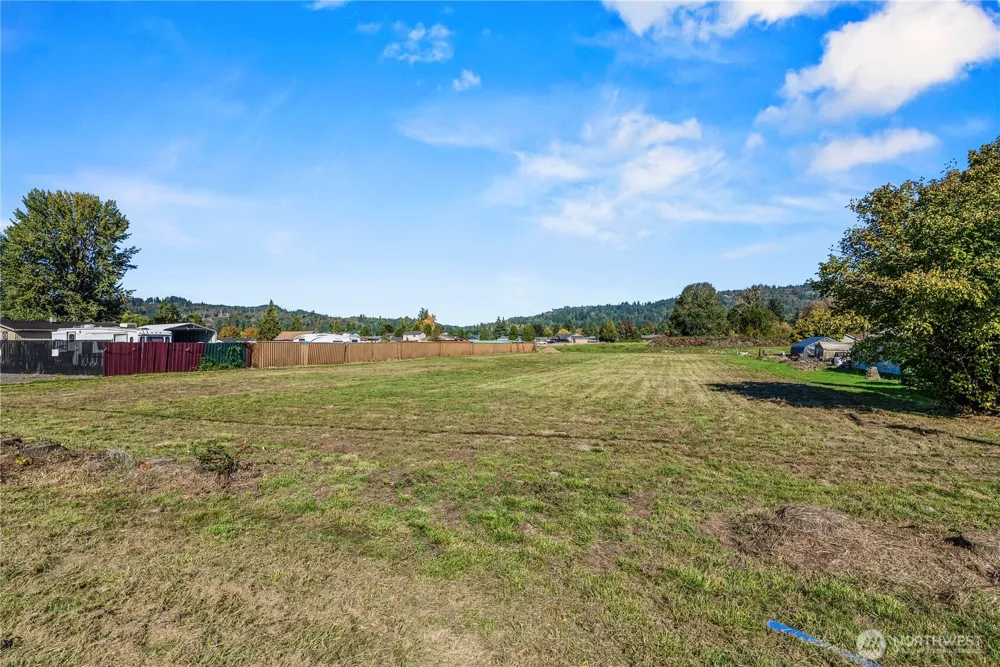 4504 Ocean Beach Highway Longview, WA 98632