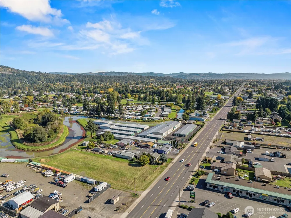 4504 Ocean Beach Highway Longview, WA 98632