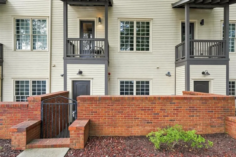 3371 Dogwood Drive #240 Hapeville, GA 30354