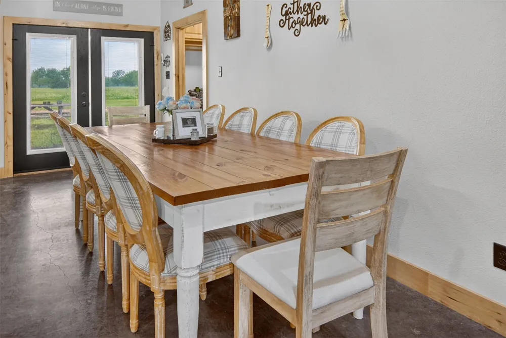 7400 County Road 4726 Wolfe City, TX 75496
