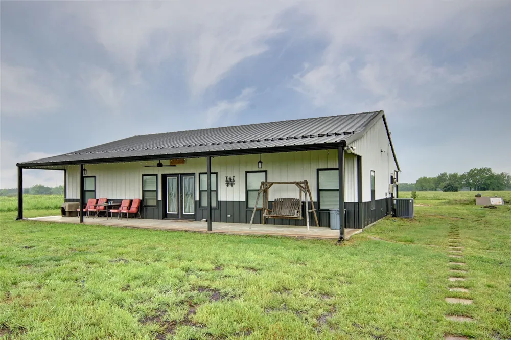 7400 County Road 4726 Wolfe City, TX 75496