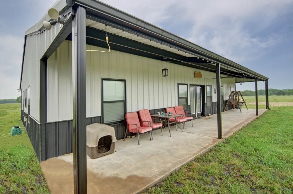 7400 County Road 4726 Wolfe City, TX 75496