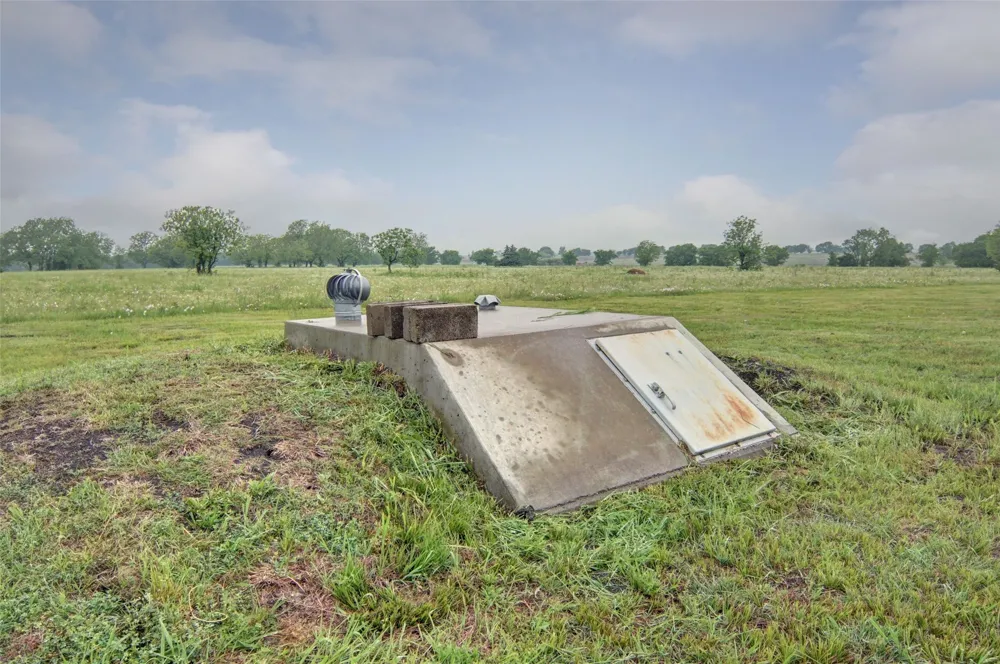 7400 County Road 4726 Wolfe City, TX 75496