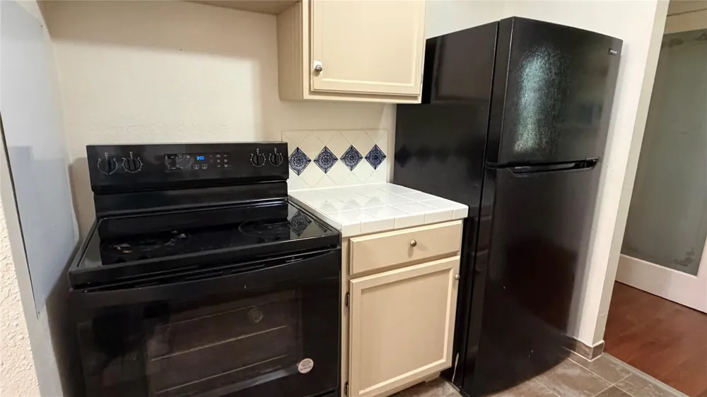 26011 Bernard Road New Ulm, TX 78950
