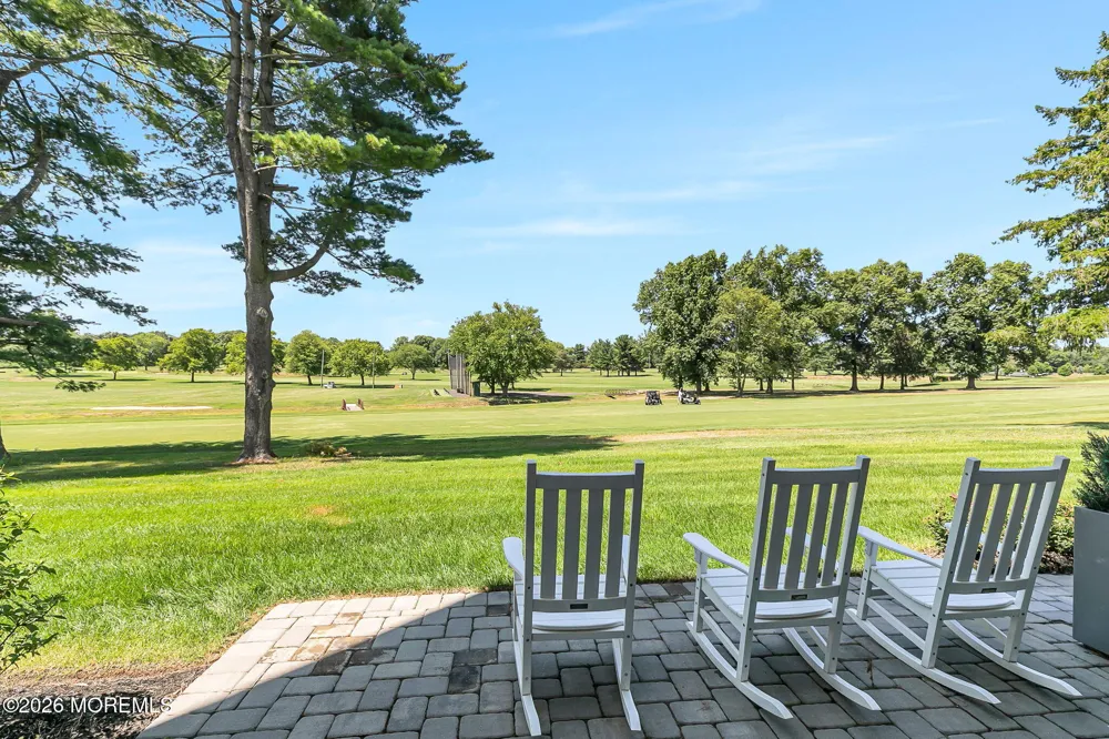 114 Eagle Way Eatontown, NJ 07724