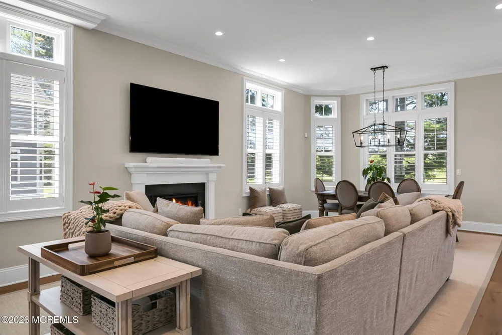 114 Eagle Way Eatontown, NJ 07724