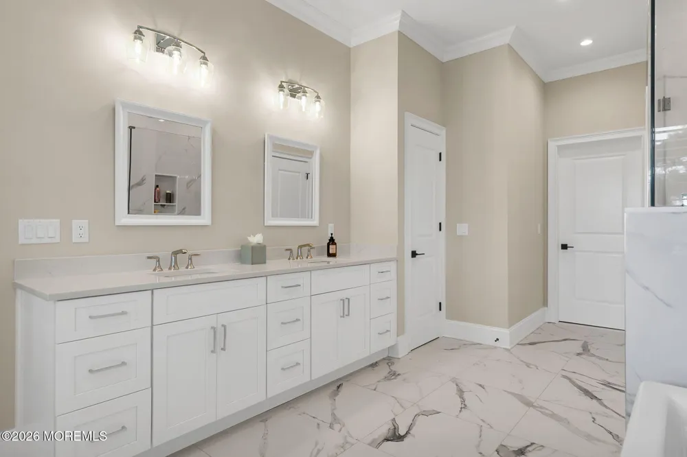 114 Eagle Way Eatontown, NJ 07724