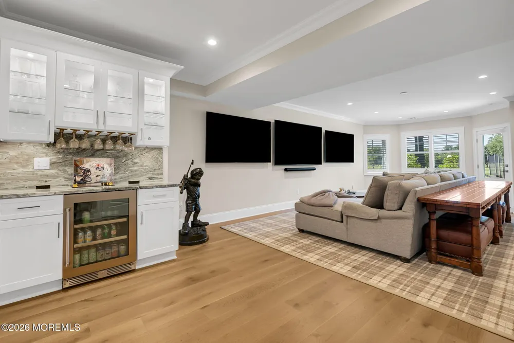 114 Eagle Way Eatontown, NJ 07724