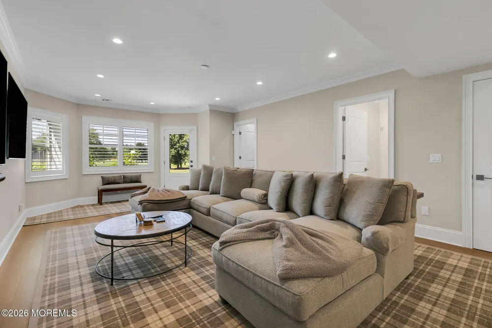 114 Eagle Way Eatontown, NJ 07724