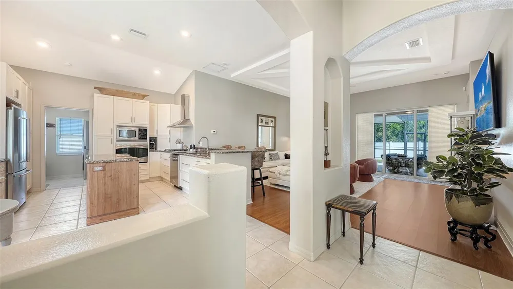 5122 CREEKSIDE TRAIL Sarasota, FL 34243