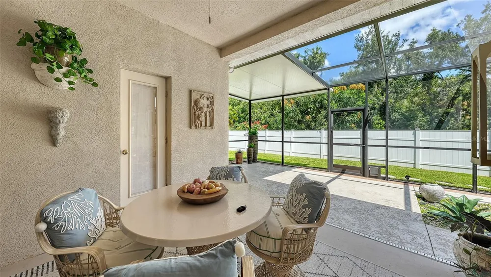 5122 CREEKSIDE TRAIL Sarasota, FL 34243