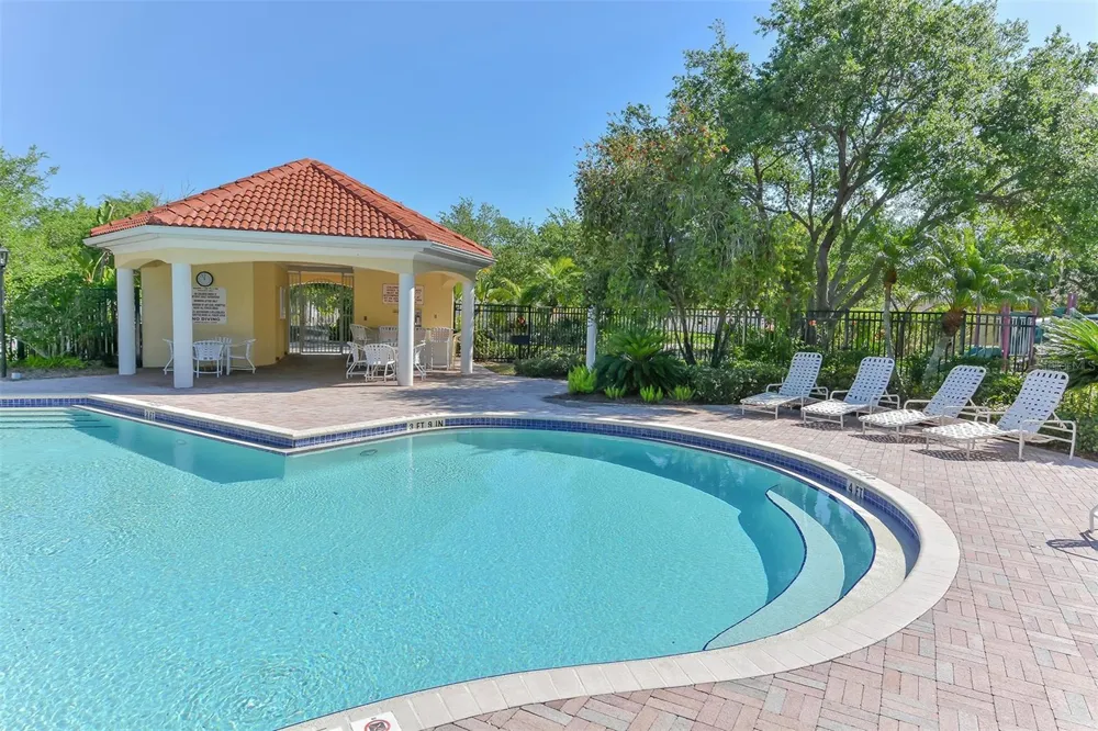 5122 CREEKSIDE TRAIL Sarasota, FL 34243