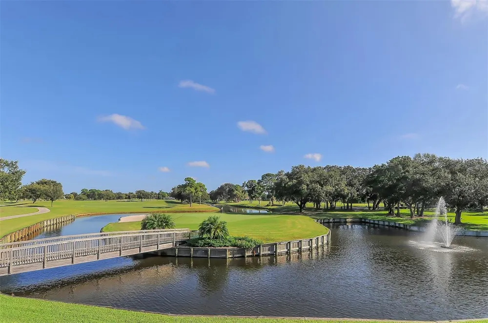 5122 CREEKSIDE TRAIL Sarasota, FL 34243