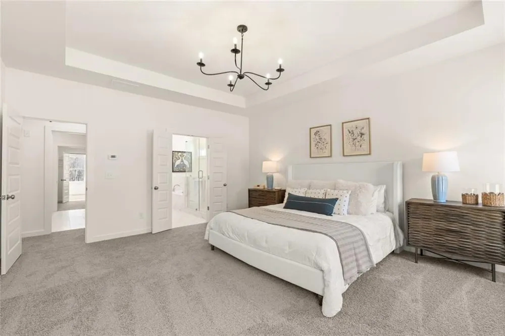 8290 Creekside Overlook Drive Gainesville, GA 30506