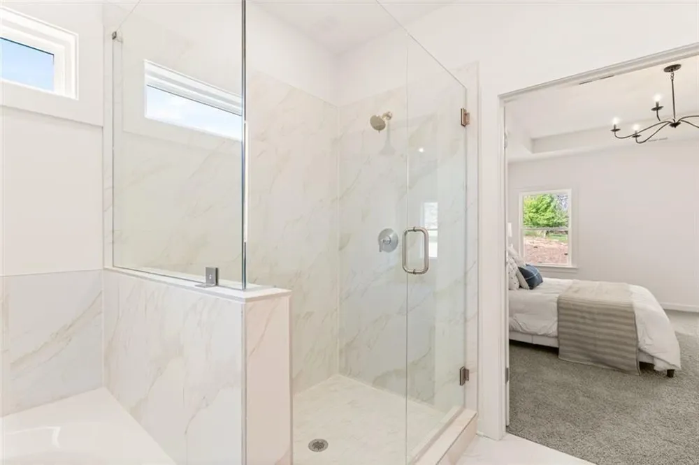 8290 Creekside Overlook Drive Gainesville, GA 30506