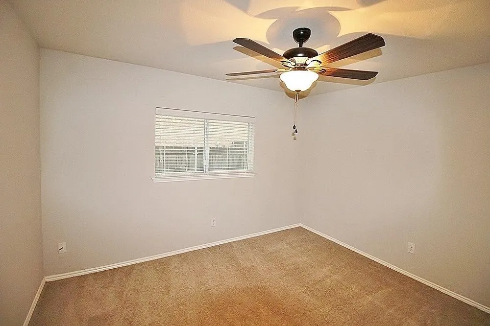 217 Silver Spur Drive Waxahachie, TX 75165