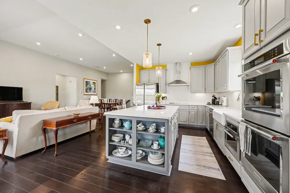 3580 Bella Vista Drive Ann Arbor, MI 48108