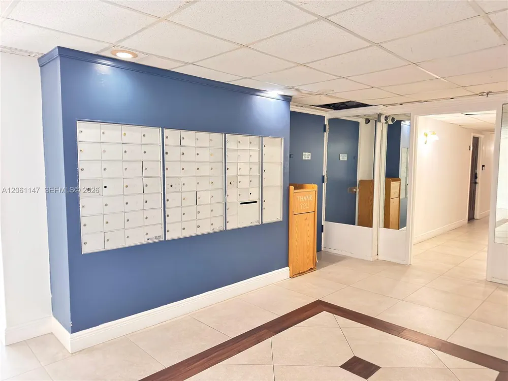 16450 NW 2nd Ave #207 Miami, FL 33169