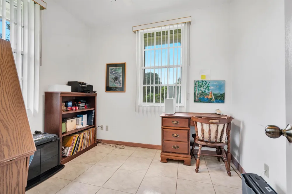 420 18TH AVENUE NE Naples, FL 34120