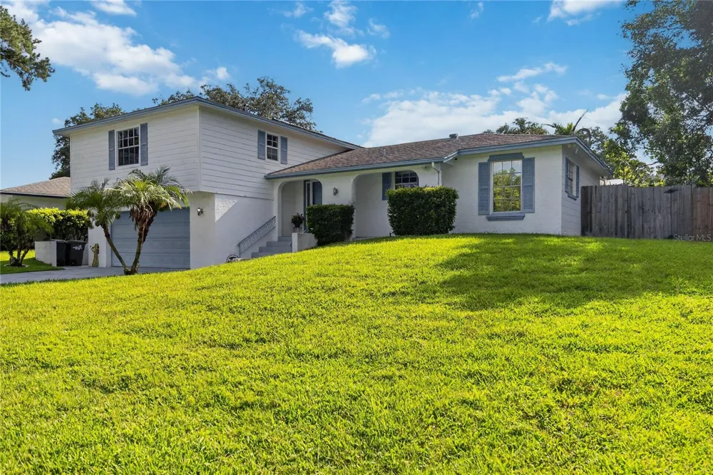 656 LITTLE WEKIVA ROAD Altamonte Springs, FL 32714