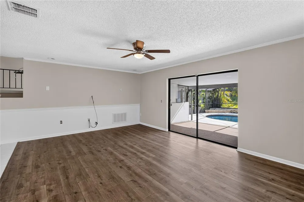 656 LITTLE WEKIVA ROAD Altamonte Springs, FL 32714