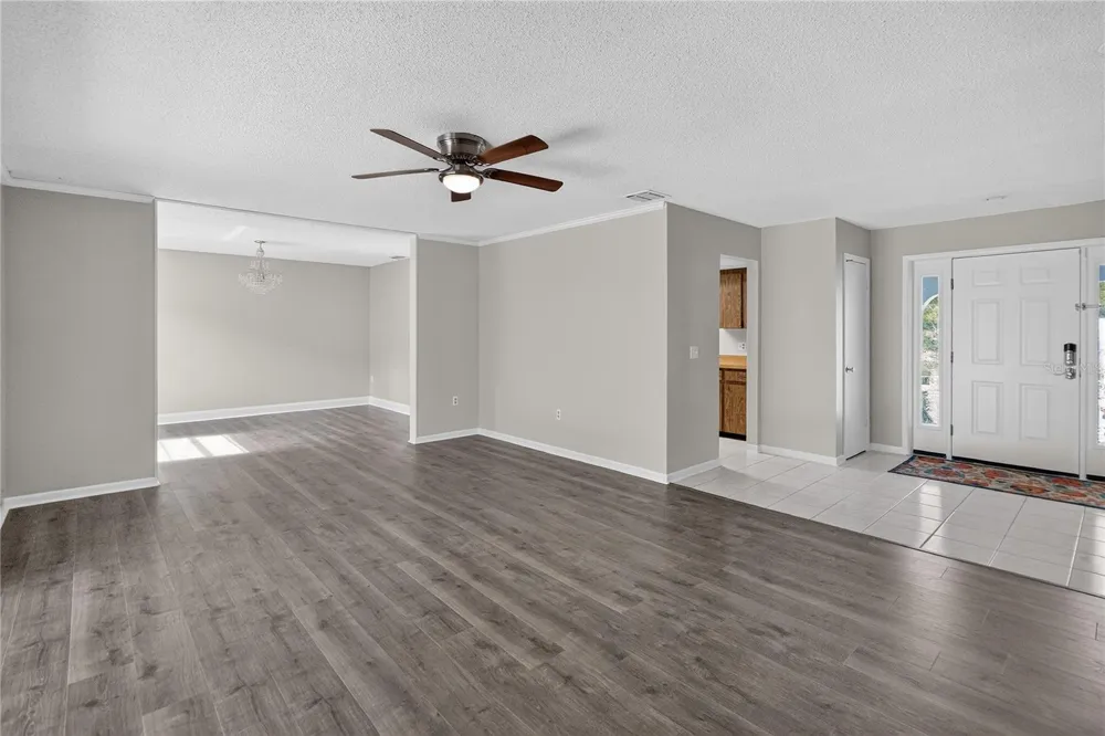 656 LITTLE WEKIVA ROAD Altamonte Springs, FL 32714