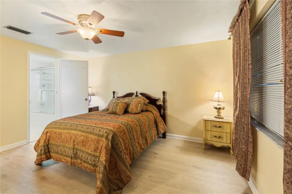 3228 ROCK VALLEY DRIVE Holiday, FL 34691