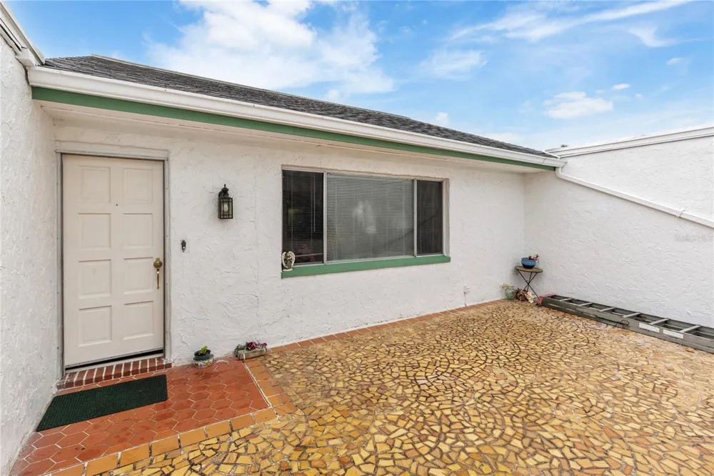 3228 ROCK VALLEY DRIVE Holiday, FL 34691