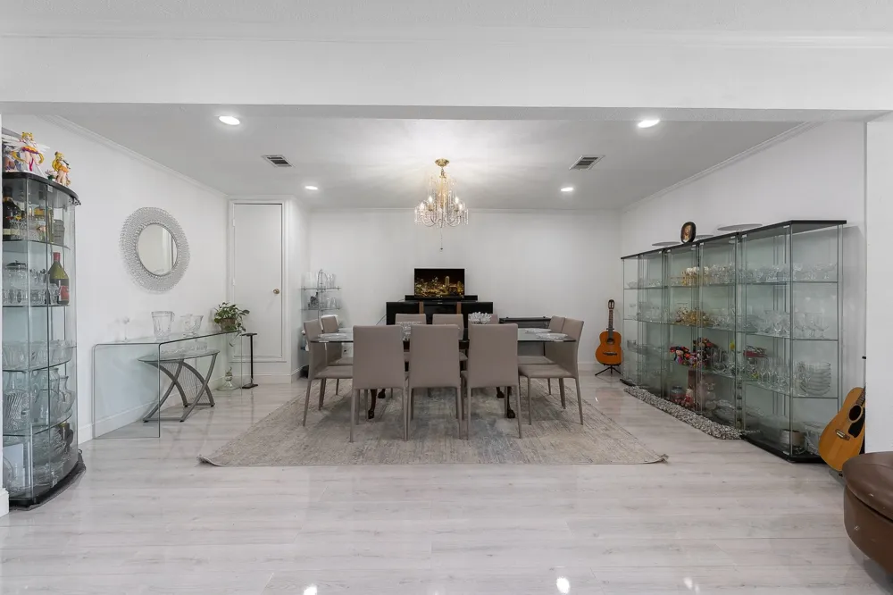 2546 Havenhurst Street Farmers Branch, TX 75234